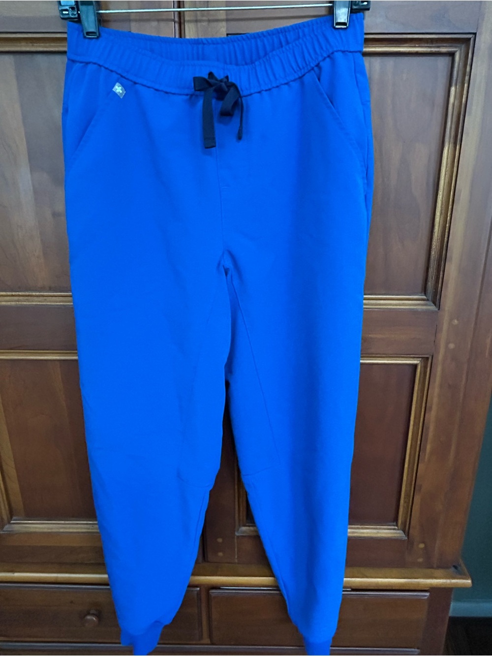 Figs Men's Blue Tansen Jogger Scrub Pants. Size S/S